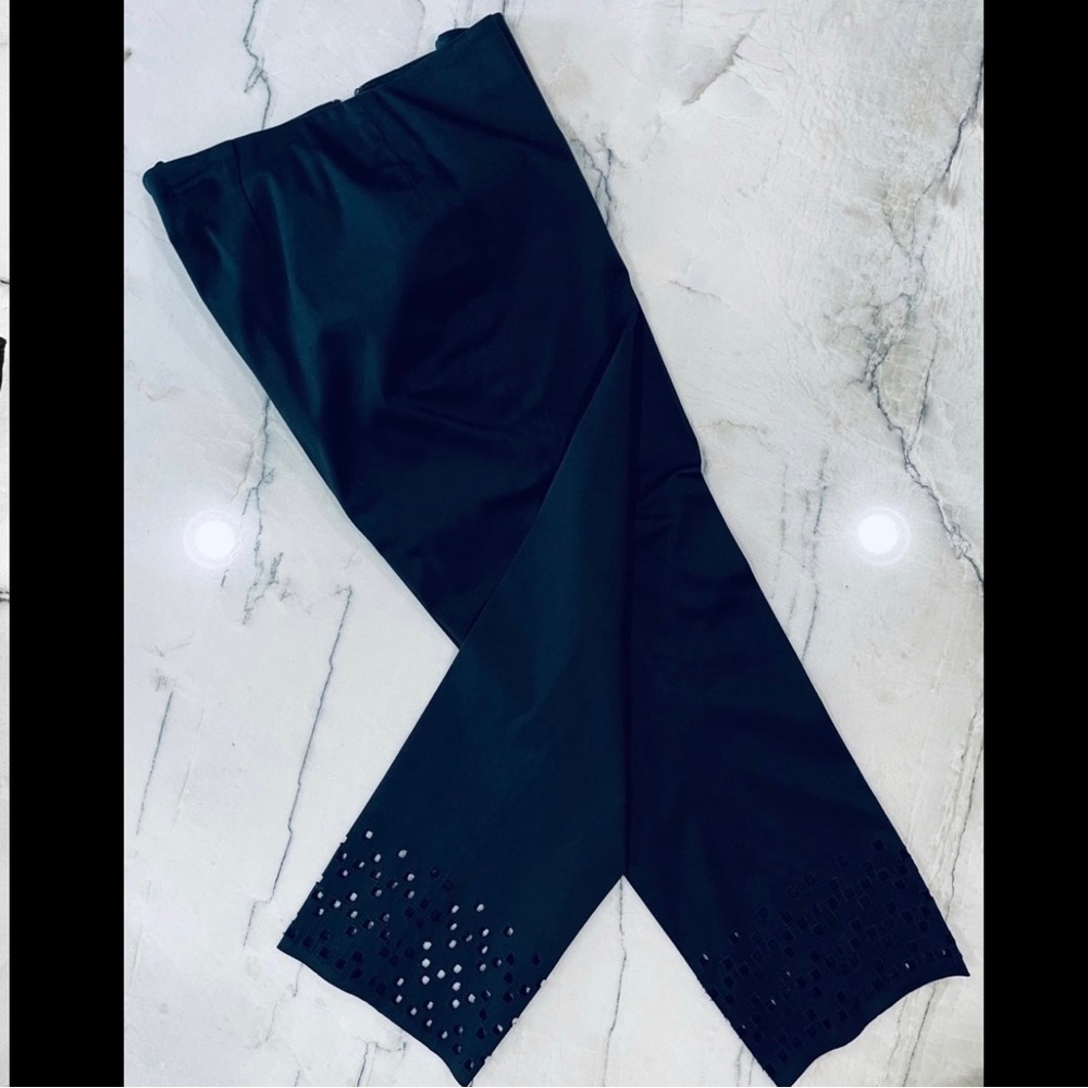 Jones Black Cotton Eyelet Ankle Pant - 4